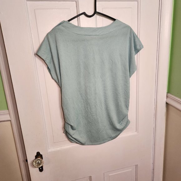 Merl E Pere Button Top Size M - Picture 6 of 6